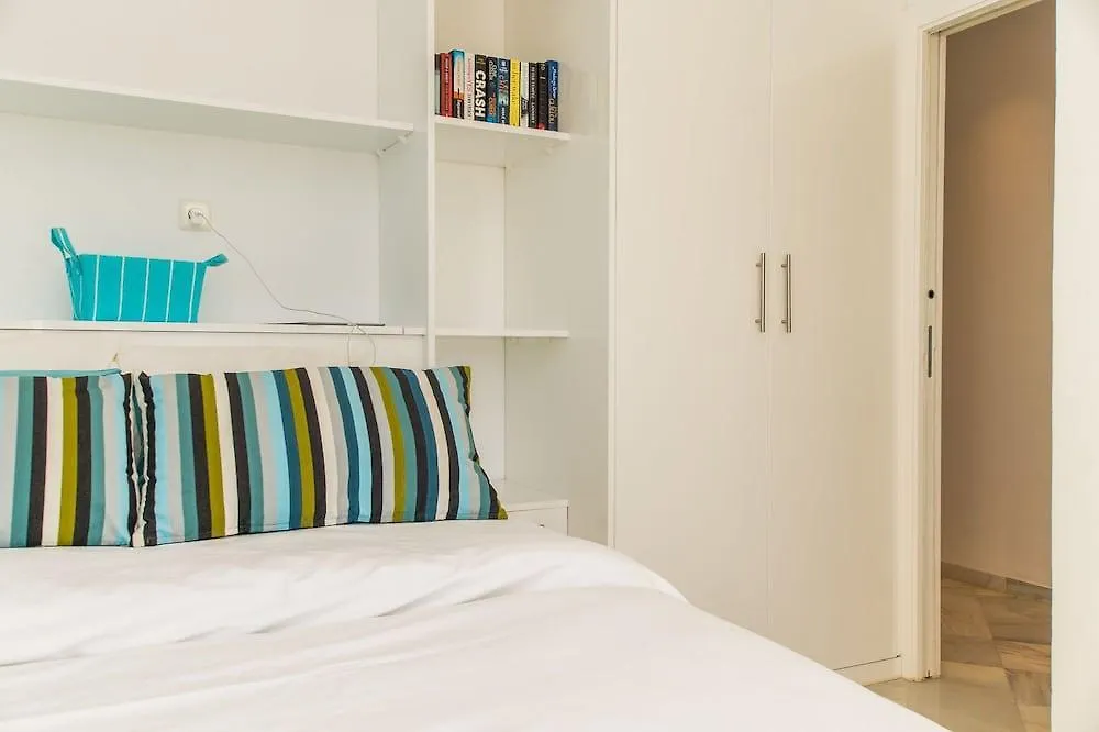 Apartamentos Stella Maris Canovas 内尔哈